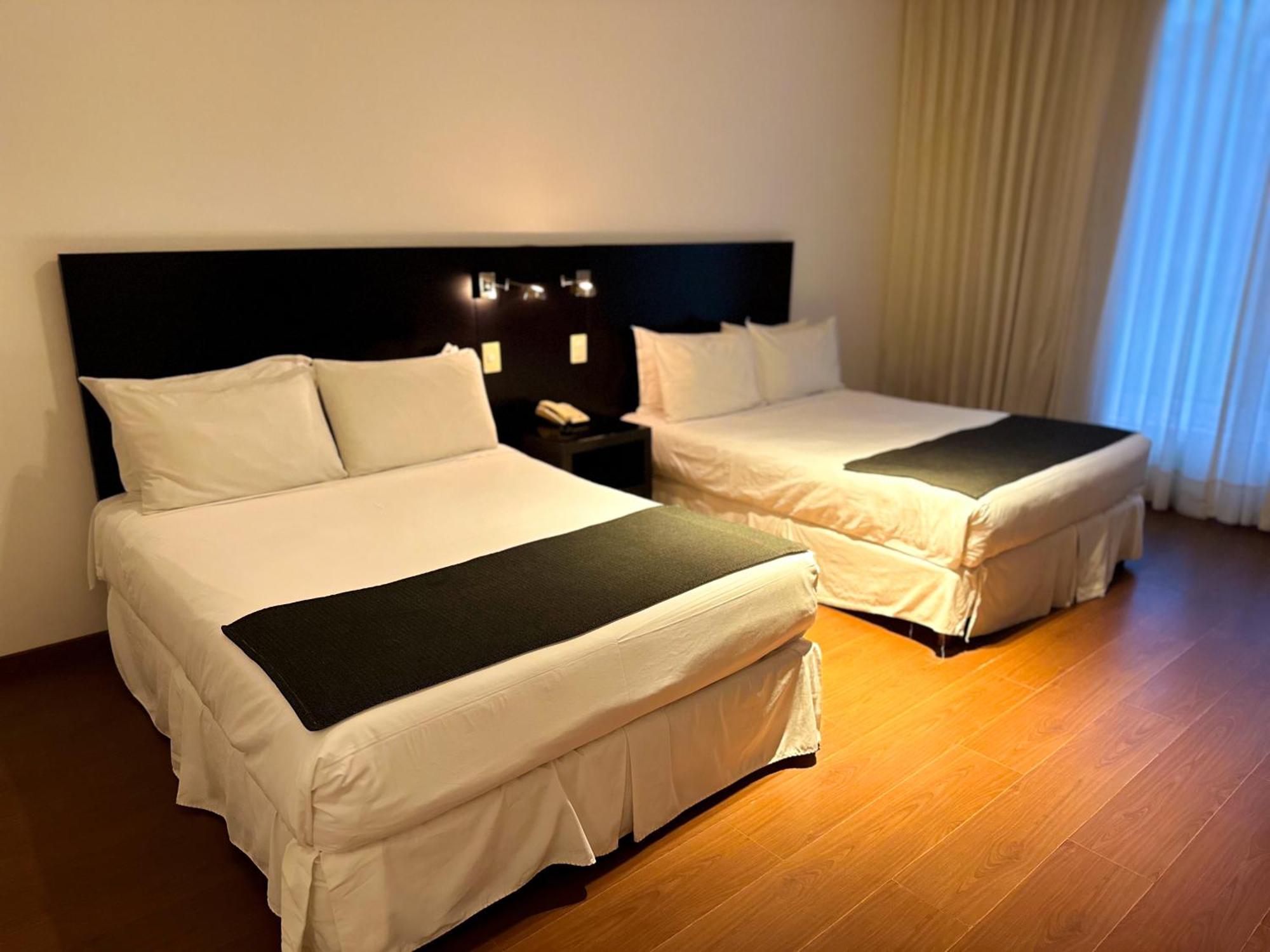 Casa Del Sol Hotel & Restaurante كولونيا ديل ساكرامينتو الغرفة الصورة